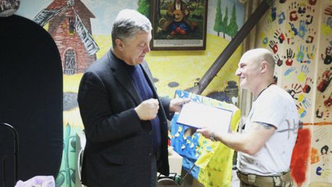 Порошенко услышали на оккупированных территориях в эфире волонтерского радио "Тризуб ФМ"