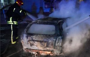 Понівечені багатоповерхівки та авто: наслідки удару РФ по Одесі показали на фото