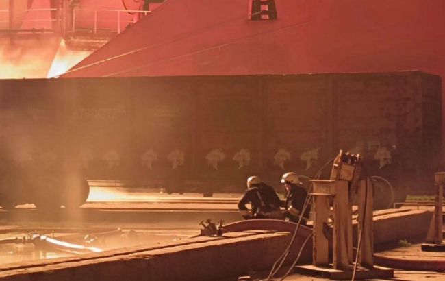 РФ атакувала енергетику й порт на Одещині: пошкоджено кілька суден