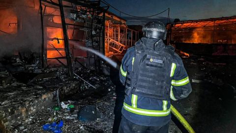 Палахкотів ринок: показано наслідки удару дрона по Харківській області