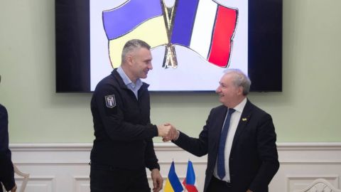 Кличко и мэр Тулузы обсудили восстановление Киева: подробности
