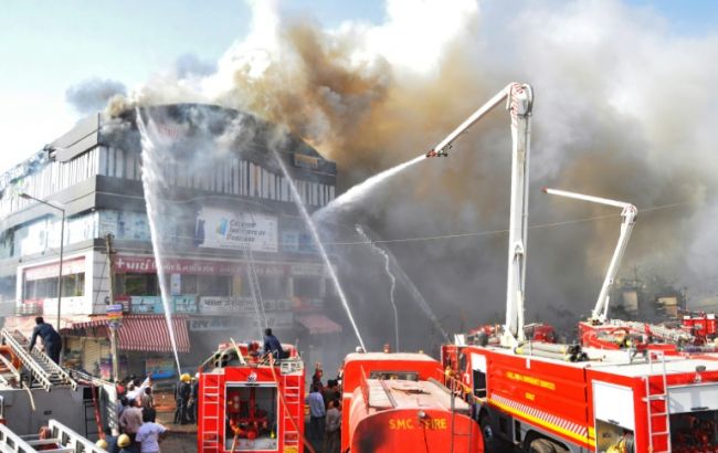 В Индии произошел пожар в колледже, есть погибшие