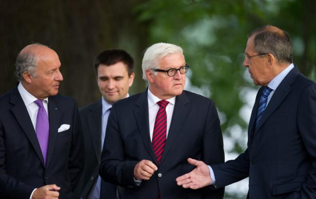 Главы МИД Франции и Германии готовы инициировать консультации с РФ по Донбассу