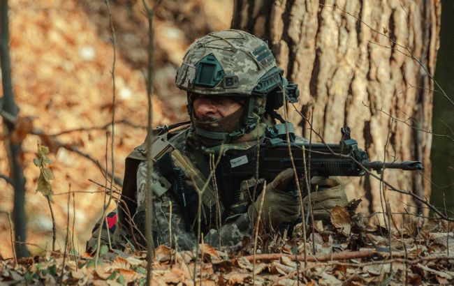 Паспорт Украины не обязателен? В Минобороны сказали, дают ли статус УБД иностранцам