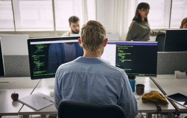 ШІ з українським ДНК. Навіщо Україна створює свою мовну модель і коли вона запрацює