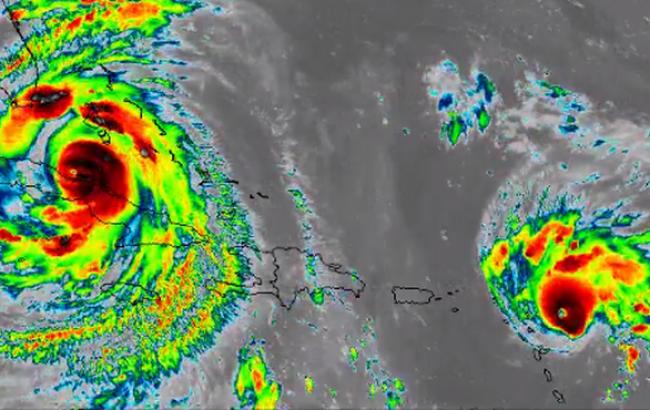 Ураган "Ирма" ослаб до третьей категории