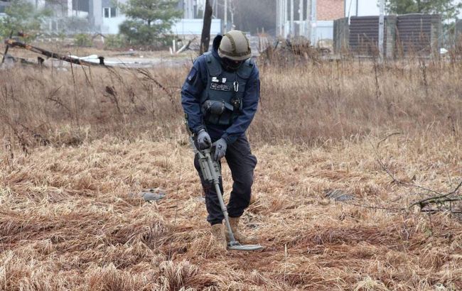 В Україні почали видавати ваучери на навчання саперів: хто може отримати