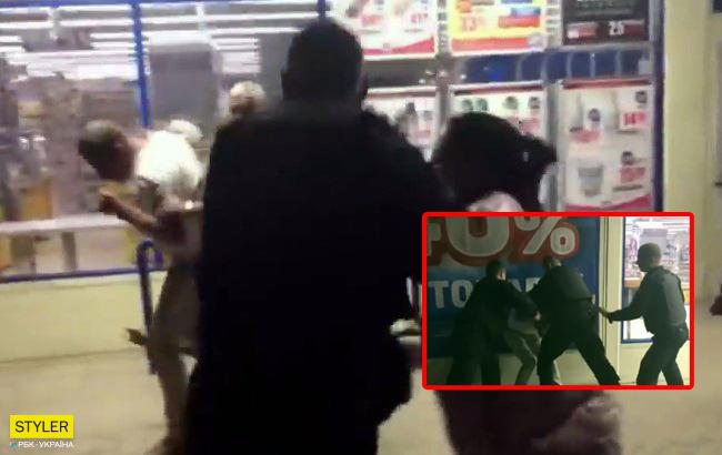 Трое на одного: в сети показали вопиющую "деятельность" частной охраны (видео)