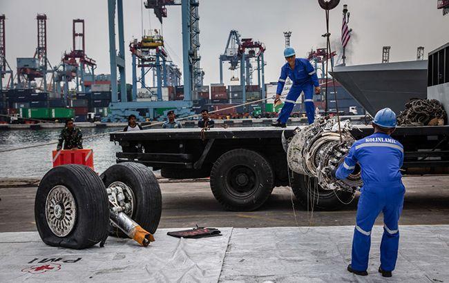 Крах Lion Air в Індонезії: Boeing попередить авіакомпанії про проблеми з 737 Max