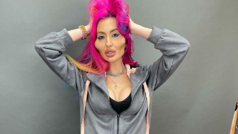 Українка стала володаркою найбільших вилиць у світі: наколола їх сама