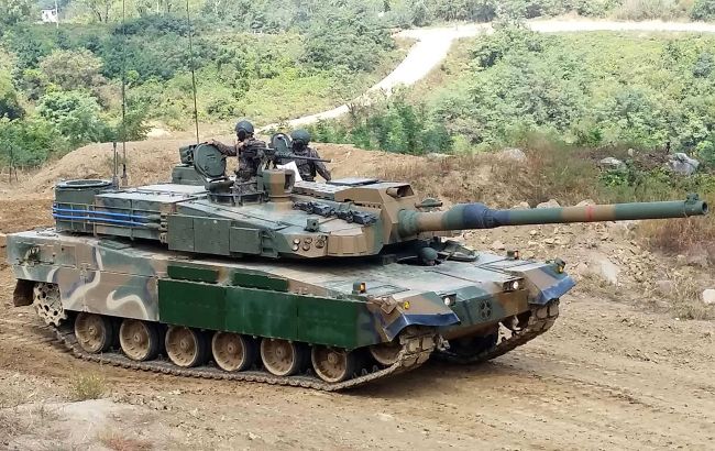 Польша после отправки оружия Украине закупит тысячу южнокорейских танков