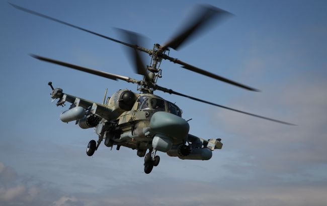 Партизани помітили російські бойові гелікоптери на "Азовсталі" (відео)