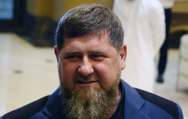 Депортировали детей из Украины: Британия наложила санкции против фонда Кадырова и его матери