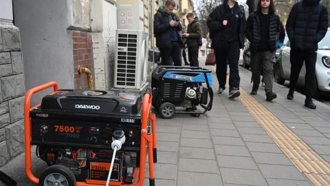 Росія завдала нових ударів по енергооб'єктах у двох областях: де діють графіки