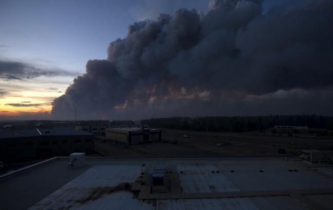 В еще одной провинции Канады началась эвакуация из-за лесных пожаров
