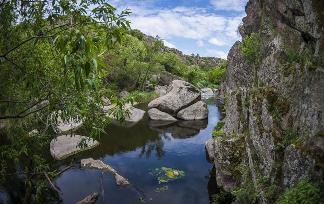 "Гранд-каньон", старые поместья и нацпарк: лучшие локации юга Украины для осеннего уикенда