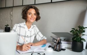 Найкращі можливості вже близько: на ці знаки Зодіаку чекає кар'єрний ривок