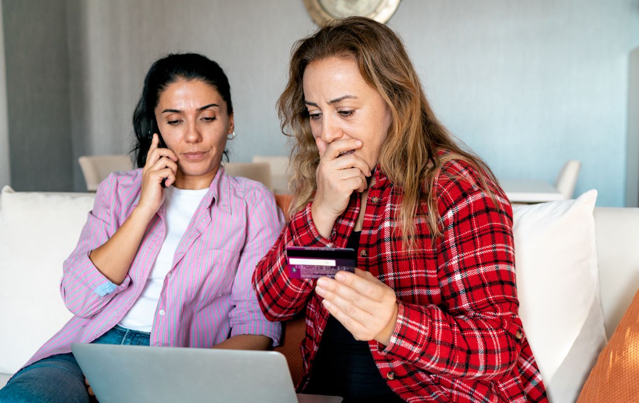 "Пасивний дохід" від шахраїв: поліція пояснила, як не стати співучасником злочину