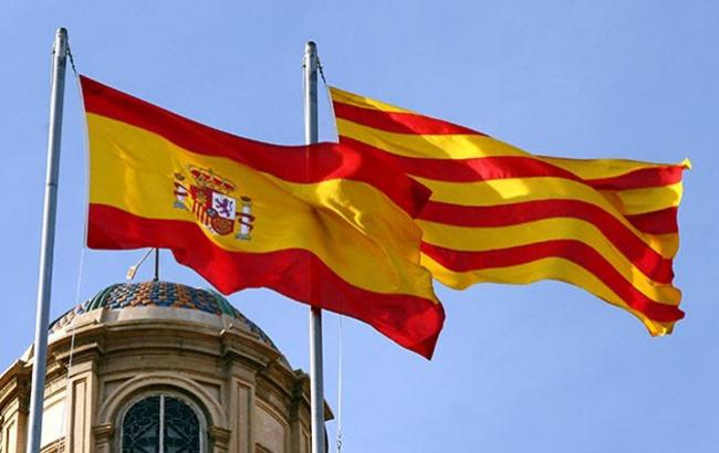 Организаторов опроса о независимости Каталонии оштрафовали на 10 млн евро