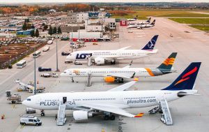 Небо ЄС може "закритись": на скільки днів залишилось пального в аеропортах