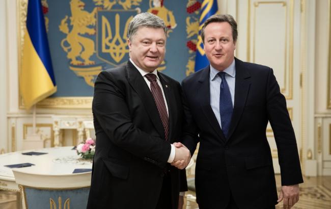 Порошенко і Кемерон обговорили санкції проти РФ