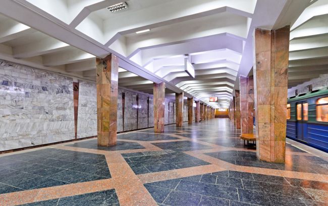 Метро в Харкові знову працює: відео та фото з підземки