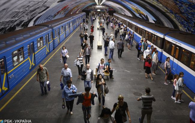 Навколо київського метро розгорається скандал: "окупить себе тільки через 60 років!"