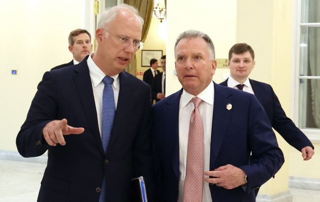 После 4-летнего бойкота переговорщик Путина приехал в Давос, он встретится с американцами