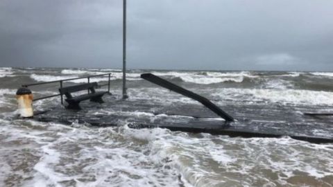 Жертвами тайфуну в Китаї вже стали майже 30 осіб