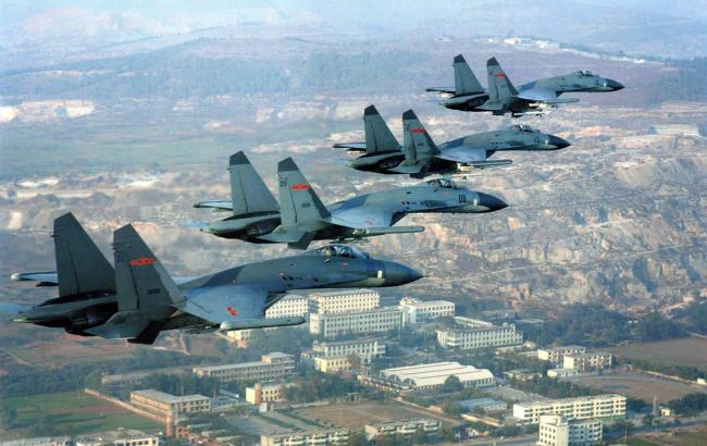 Власти Вьетнама обвинили Китай во вторжении в воздушное пространство