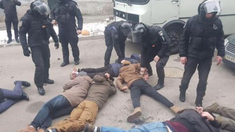 Побиття активістів у Києві: флешмоби МВС, прогноз Яроша та альтернатива Корчинського