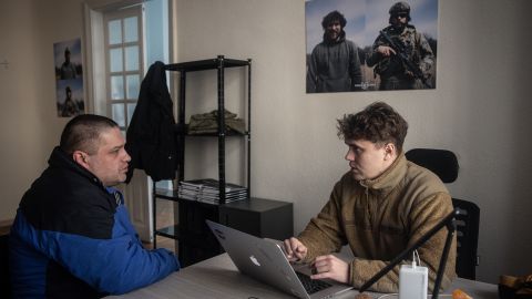 Существуют ли основания для мобилизации забронированных работников: ответ юриста