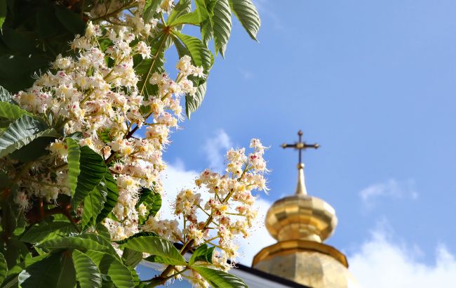 В ПЦУ напомнили о важнейших церковных праздниках апреля: что и когда отмечать