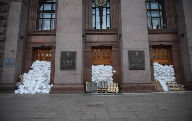 Фигурант дела о закрытом укрытии в Киеве получил еще одно подозрение. Зарабатывал на "сиренах"