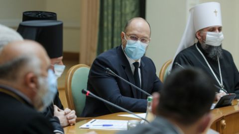 Шмигаль зустрівся із релігійними лідерами в Україні: обговорили дотримання карантину