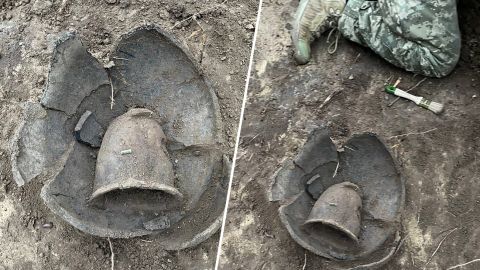 Українські військові під час копання бліндажу знайшли кераміку епохи пізньої бронзи (фото)