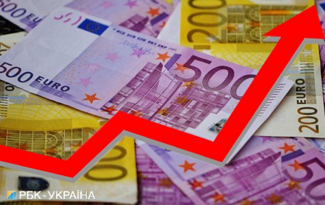 НБУ на 6 августа ослабил курс гривны до 31,4 грн/евро