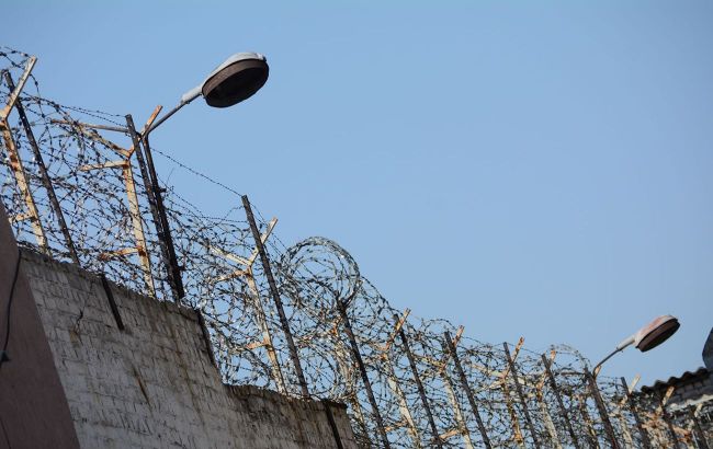 В "Азові" частково підтвердили списки жертв в Оленівці