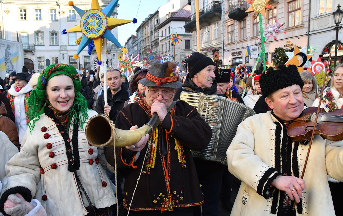 Більше не в січні: чому Різдво в Україні тепер 25 грудня