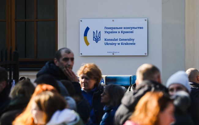 Українським дітям за кордоном спростили консульський облік: що змінилося