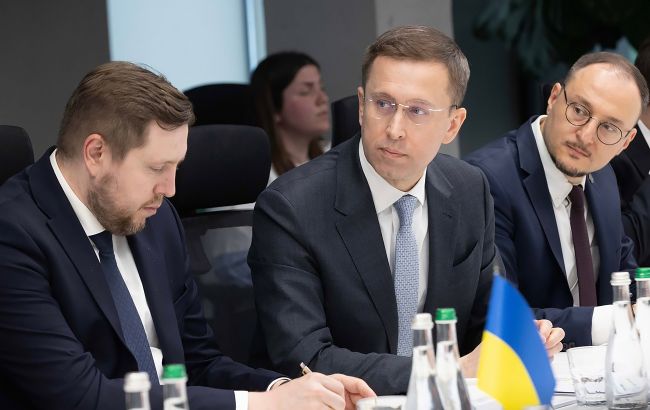 Правительство срочно созывает встречи с представителями бизнеса, - Корецкий