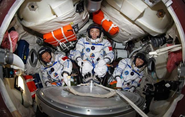 Китай планирует запустить пилотируемый космический корабль в конце 2016 года