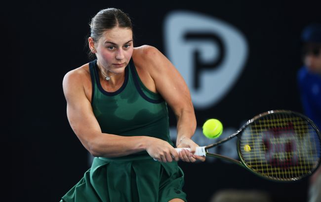 Костюк не удержала преимущество и вылетела с WTA 1000 в Ухане: Мухова снова сильнее