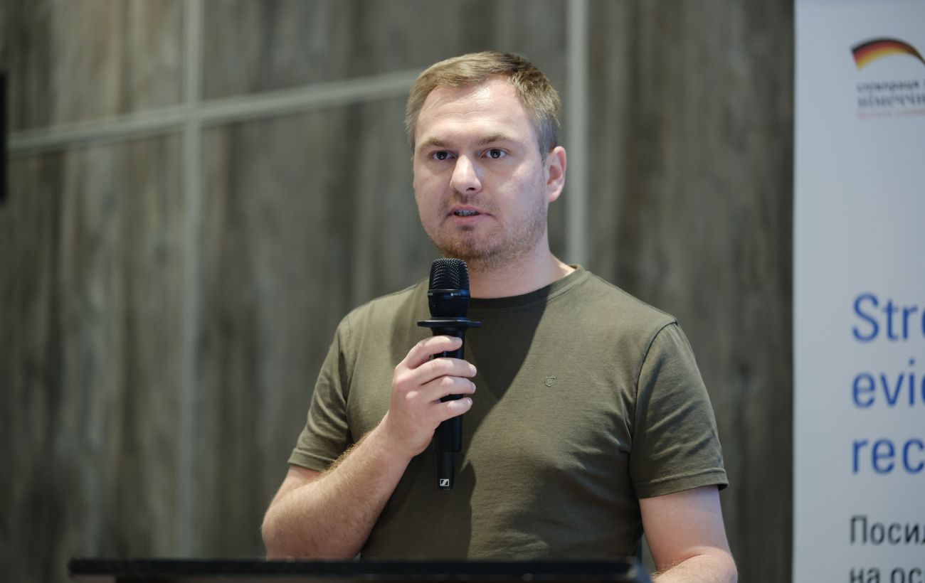 Зеленський відсторонив Кравченка від посади генпрокурора