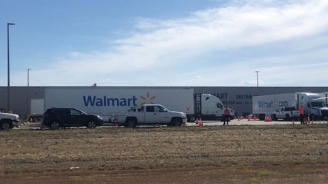 У Каліфорнії при стрільбі в Walmart загинули дві людини