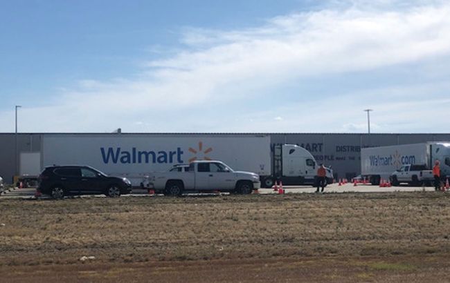 В Калифорнии при стрельбе в Walmart погибли два человека