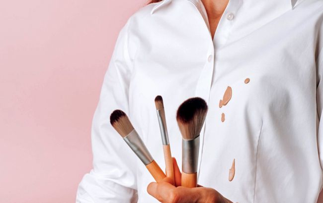 Как отстирать пятна от тонального крема и помады: самые простые и дешевые способы