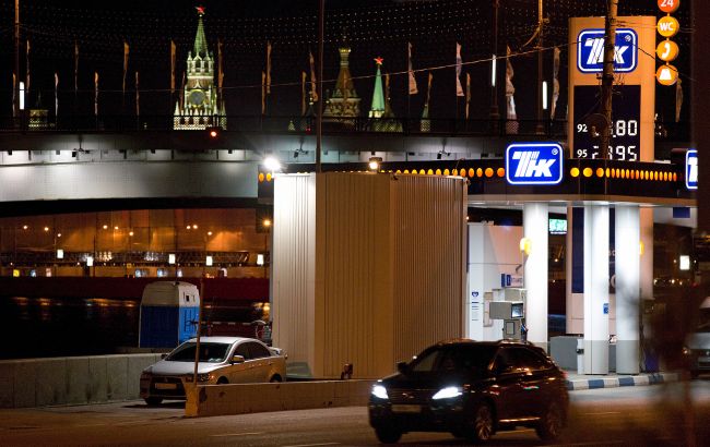 Росія може повністю заборонити експорт бензину: що стоїть за різким рішенням Кремля