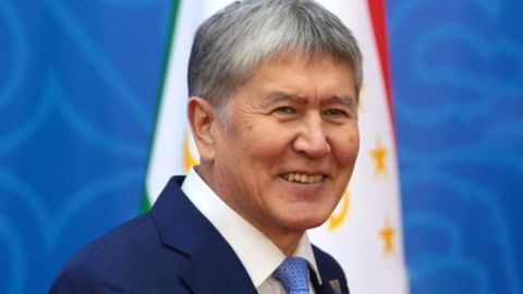 Суд Киргизии признал законным арест Атамбаева