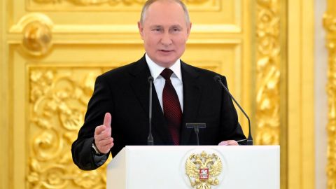 Путіну пропонують військові варіанти "на випадок погіршення обстановки навколо України"